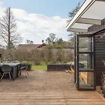 3 Bedroom Beautiful In Sydals Dom wakacyjny