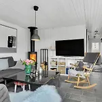3 Bedroom Beautiful In Sydals * Nedre Lysabild