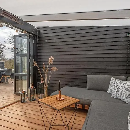 Nyaraló 3 Bedroom Beautiful In Sydals *