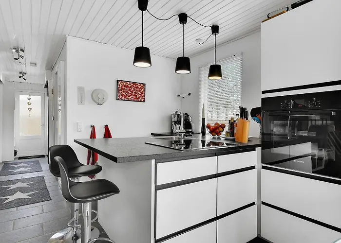 3 Bedroom Beautiful In Sydals *