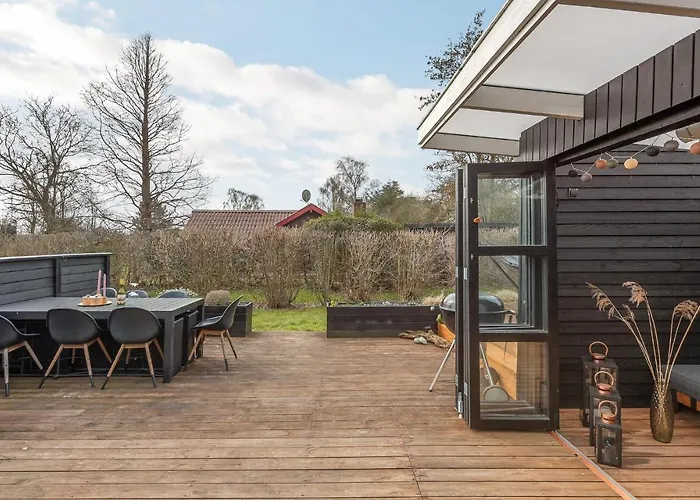 3 Bedroom Beautiful In Sydals Nyaraló